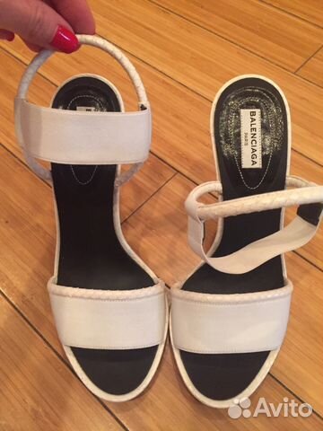 Босоножки Balenciaga, 37,5 Босоножки Balenciaga, 37,5