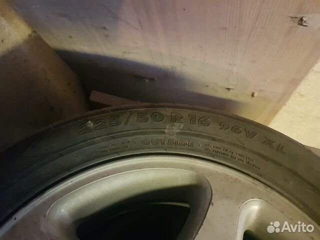 Диски Mercedes с шинами Nokian Hakka 5 225/50/16 Диски Mercedes с шинами Nokian Hakka 5 225/50/16