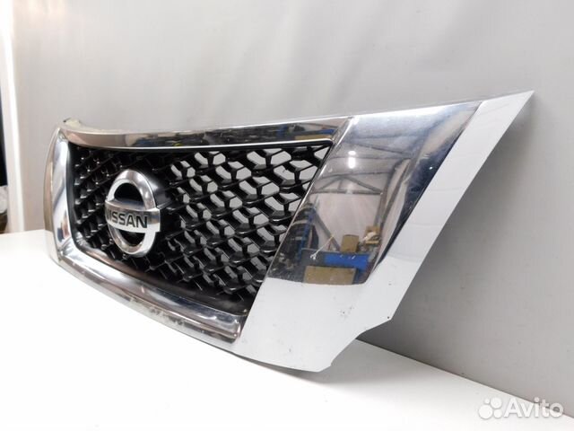 Решетка радиатора Nissan Pathfinder (R52) 88916