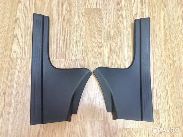 Накладка порога Mercedes W212 W218 Накладка порога Mercedes W212 W218