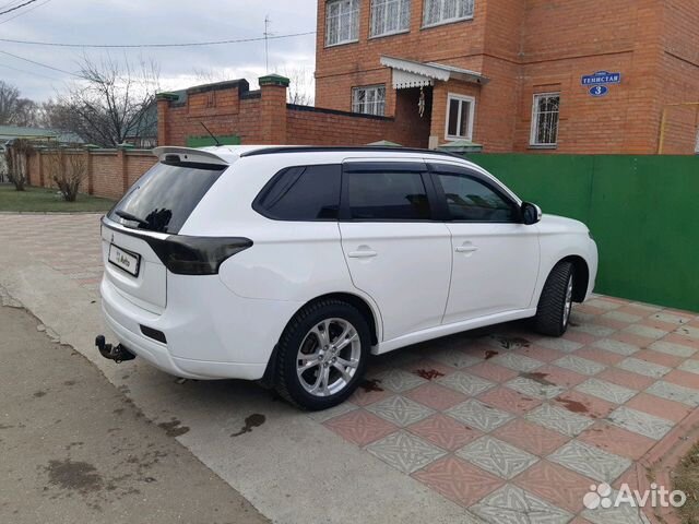 Mitsubishi Outlander 2.4 CVT, 2012, 130 000 км