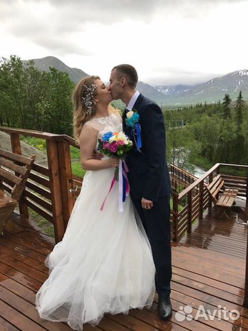 Платье свадебное