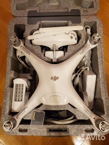 DJI Phantom 4 Pro DJI Phantom 4 Pro