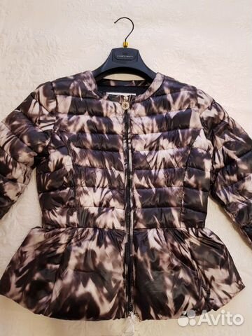 Куртка фирмы Elisabetta Franchi (новая) Куртка фирмы Elisabetta Franchi (новая)