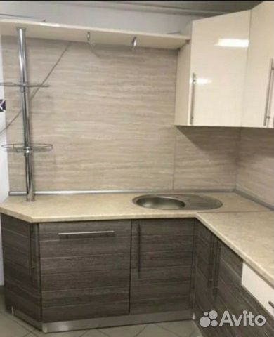 Кухонный гарнитур, новый, с выставки Кухонный гарнитур, новый, с выставки