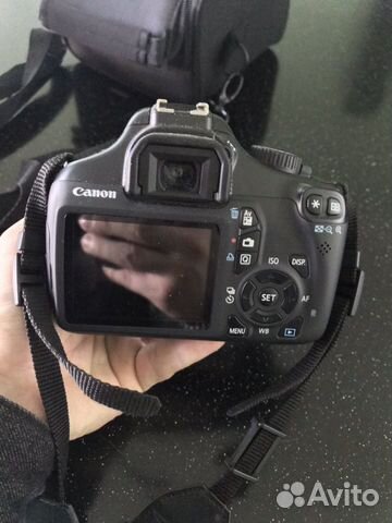 Фотоаппарат Canon 1100D Фотоаппарат Canon 1100D