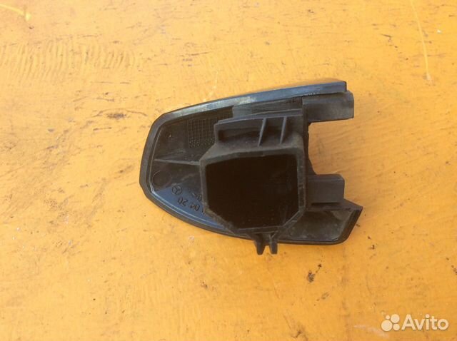 Уголок ручки двери Mercedes w204 W207 w212 C E