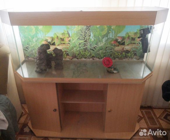 Аквариум с тумбой