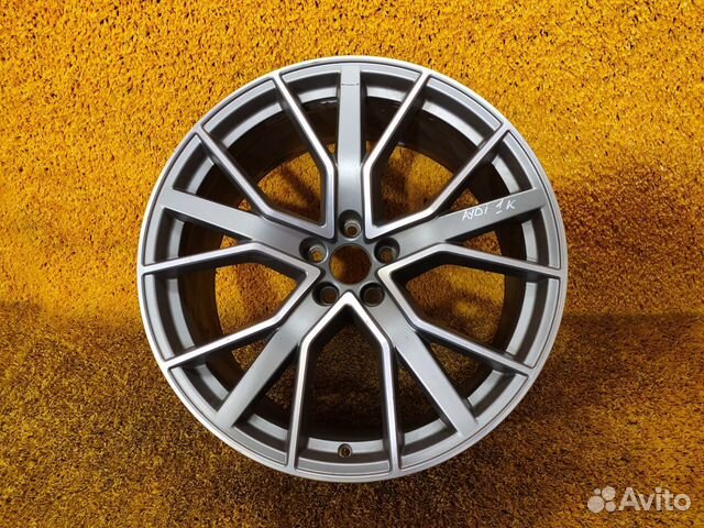 Диск Audi Rs6 3 C7 (б/у) Диск Audi Rs6 3 C7 (б/у)