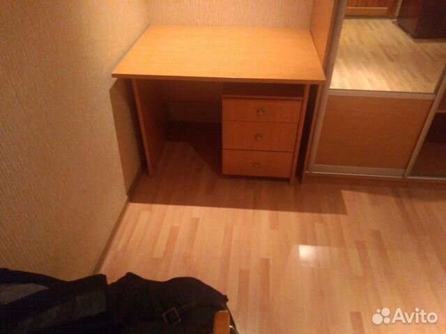 Стол