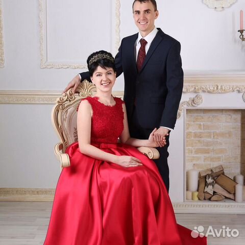 Эксклюзивное вечернее платье Эксклюзивное вечернее платье