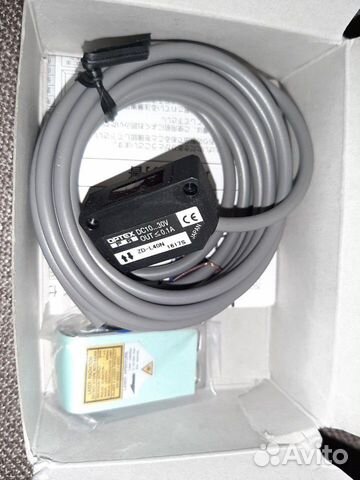 Компактный диффузный лазерный датчик Optex ZD-L40N Компактный диффузный лазерный датчик Optex ZD-L40N