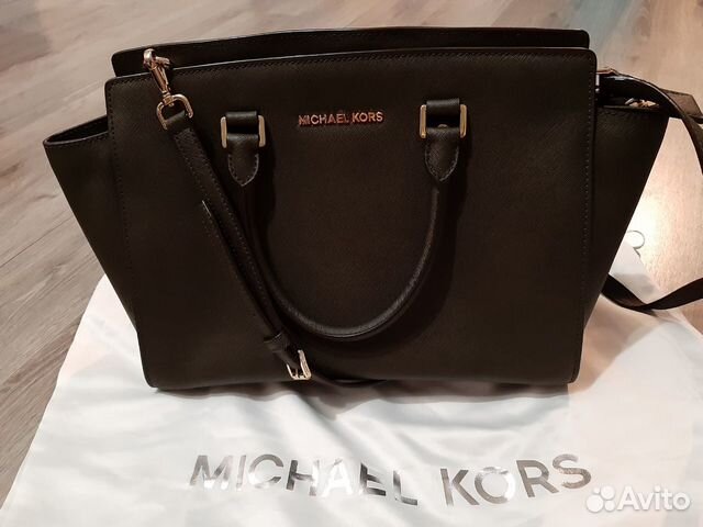 Сумка Michael Kors Selma, medium Сумка Michael Kors Selma, medium