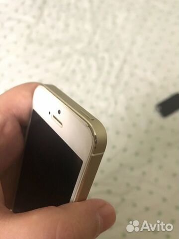 Телефон iPhone 5s Телефон iPhone 5s