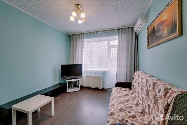 1-к квартира, 42 м², 4/5 эт. 1-к квартира, 42 м², 4/5 эт.