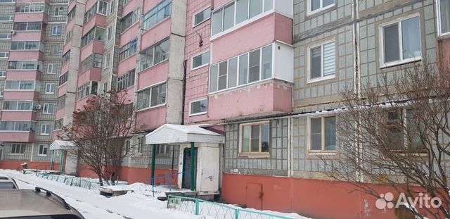 4-к квартира, 76 м², 1/10 эт.