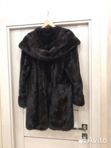 Шуба норковая с капюшоном 52/54/56 размер Шуба норковая с капюшоном 52/54/56 размер