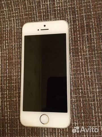 Телефон iPhone 5s 16 Gb