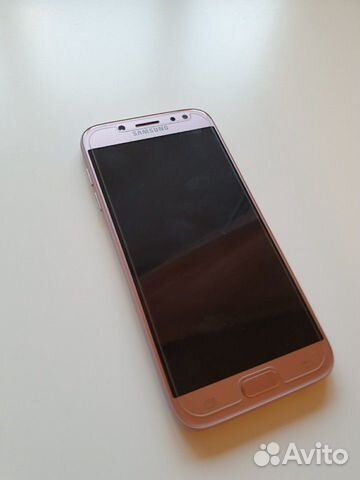 Телефон SAMSUNG Galaxy J5 2017 Телефон SAMSUNG Galaxy J5 2017