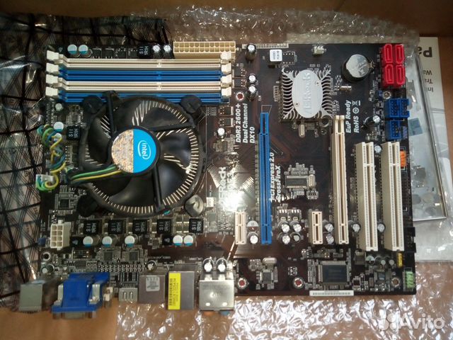 Материнская плата Asrock H55DE3 Материнская плата Asrock H55DE3