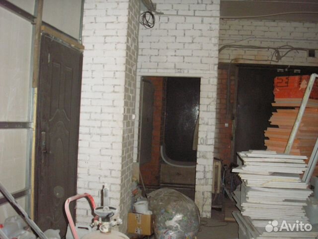 Торговое нежилое производственное помещение 355 м²
