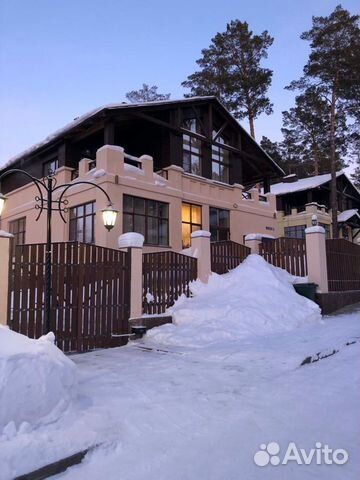 Коттедж 465 м² на участке 14 сот. Коттедж 465 м² на участке 14 сот.