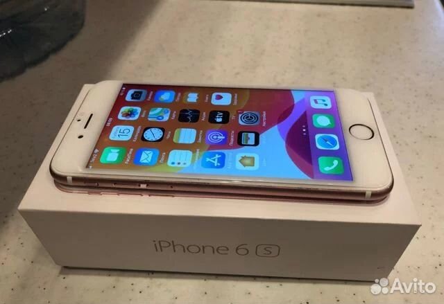 Продам iPhone 6s 64GB rose