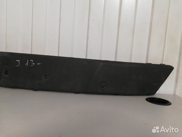 Накладка переднего бампера под гос номер передняя