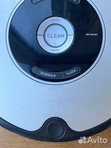 Робот пылесос iRobot Roomba 555