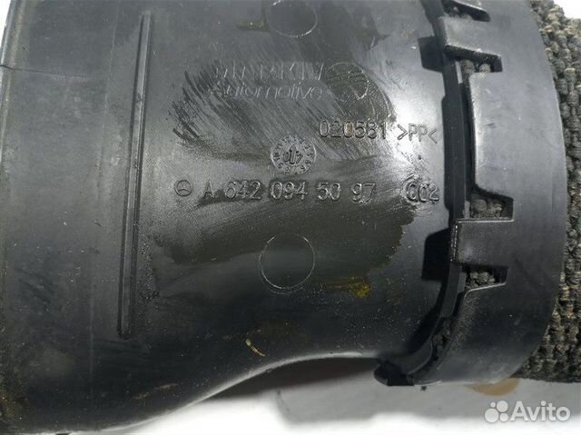 Воздуховод правый Mercedes E-Class W211 OM642 2007