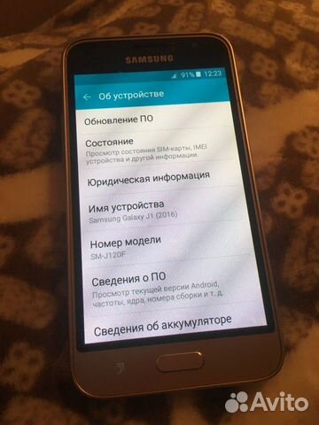 Телефон SAMSUNG Galaxy J1 Телефон SAMSUNG Galaxy J1