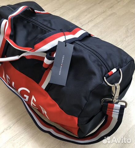 Новая сумка Дафл Tommy Hilfiger Новая сумка Дафл Tommy Hilfiger