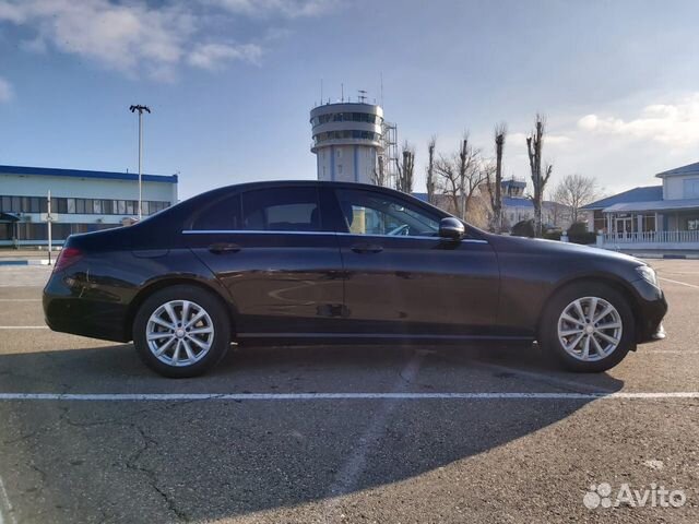 Аренда Mercedes E-class W213 4 места с водителем