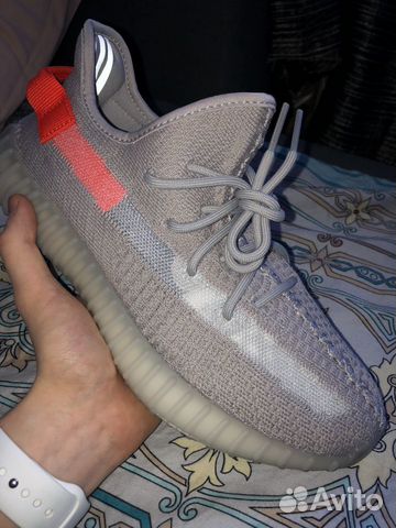 yeezy tail light 8.5