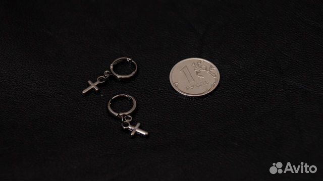 Серьги в уши с Крестом