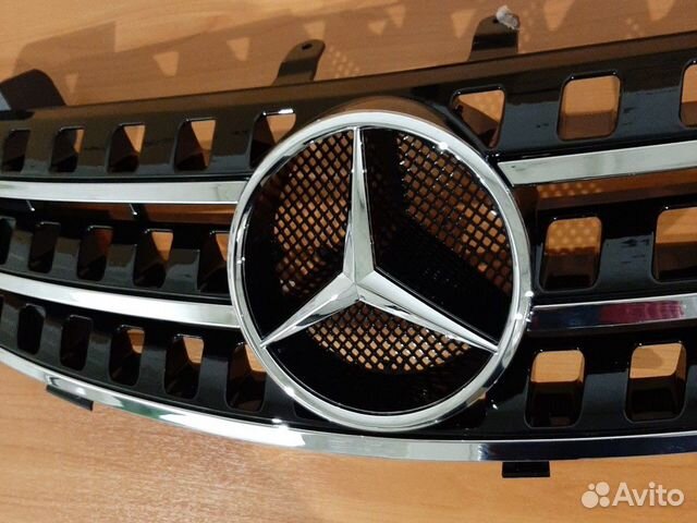 Решетка радиатора ml Mercedes w 164 1648800085 Решетка радиатора ml Mercedes w 164 1648800085