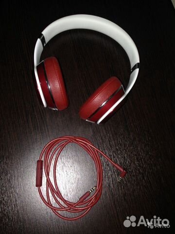 Обмен, Наушники Beats Solo2 luxe edition RED Обмен, Наушники Beats Solo2 luxe edition RED