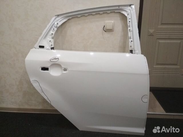Дверь задняя правая Ford Focus 3 Дверь задняя правая Ford Focus 3