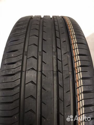 Continental ContiPremiumContact 5 215/55 R17 94W