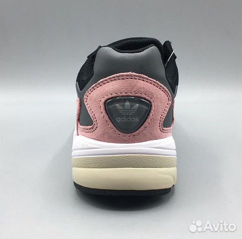 Кроссовки Adidas Falcon