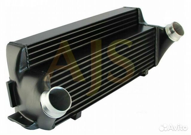 Интеркулер BMW 1, 2, 3, 4 серий F20 F22 F30 F32 Интеркулер BMW 1, 2, 3, 4 серий F20 F22 F30 F32