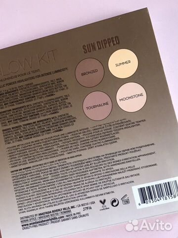 Палетка хайлайтеров от Anastasia Beverly Hills Палетка хайлайтеров от Anastasia Beverly Hills