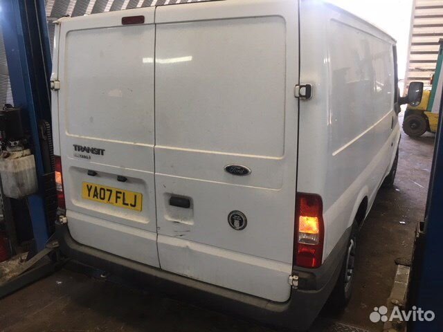 Разбор на запчасти Ford Transit 2006 Разбор на запчасти Ford Transit 2006