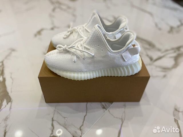 adidas yeezy 39