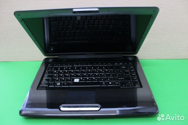 Toshiba Satellite A300-15E-RU X2 3Gb 200Gb 15.6