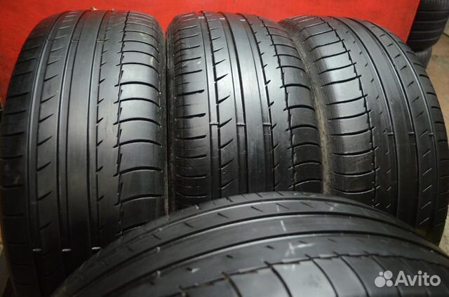 235 55 19 MIchelin Latitude Sport 82EQ
