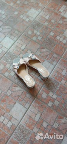 Сандалии Сандалии