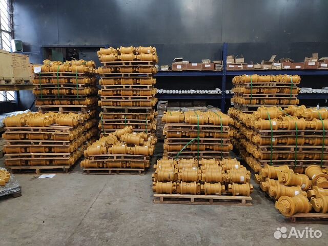Каток опорный 81Q6-11011 для R220LC-9S Каток опорный 81Q6-11011 для R220LC-9S