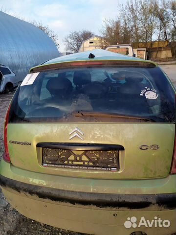 Citroen C3 стекло двери багажника