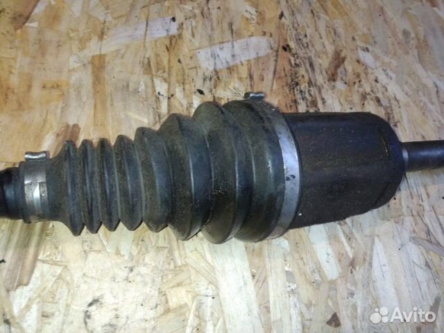 Привод передний правый Bmw X5 3.0D E70 M57N2 Привод передний правый Bmw X5 3.0D E70 M57N2